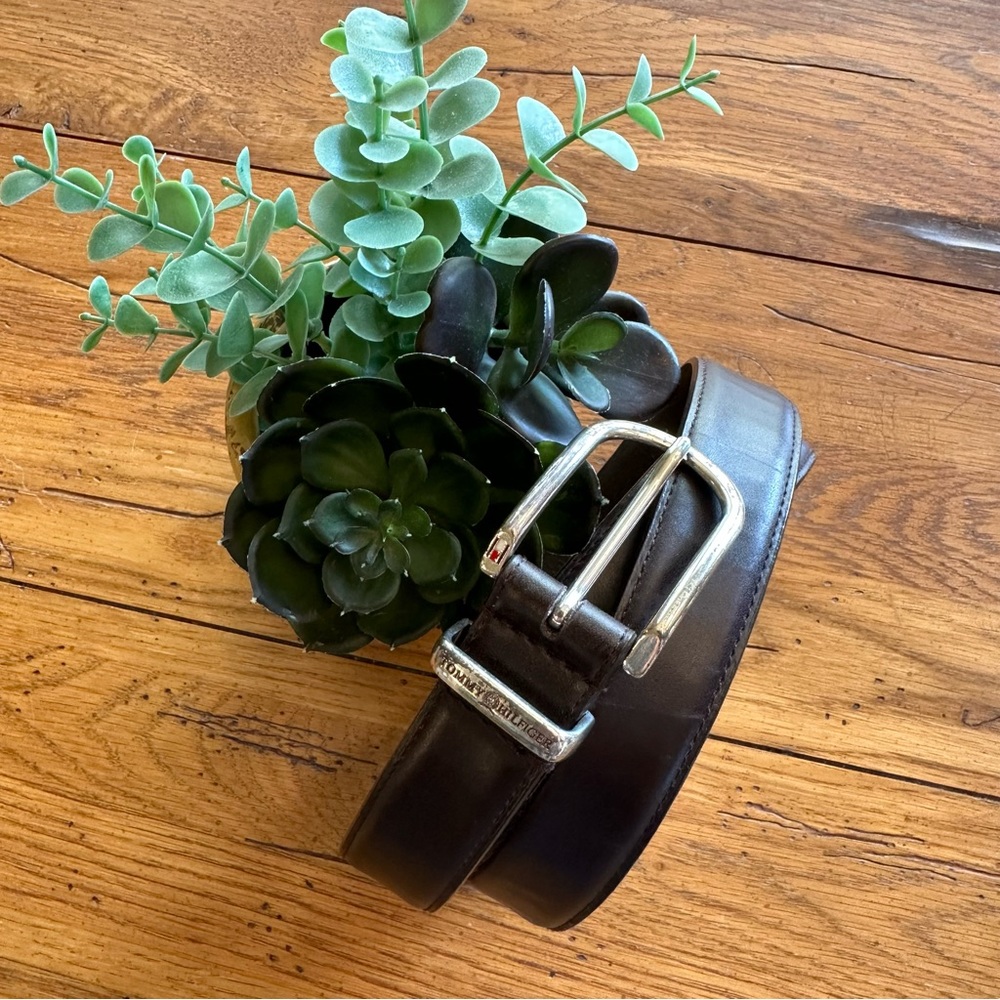 Tommy Hilfiger Men’s Genuine Leather Belt Large